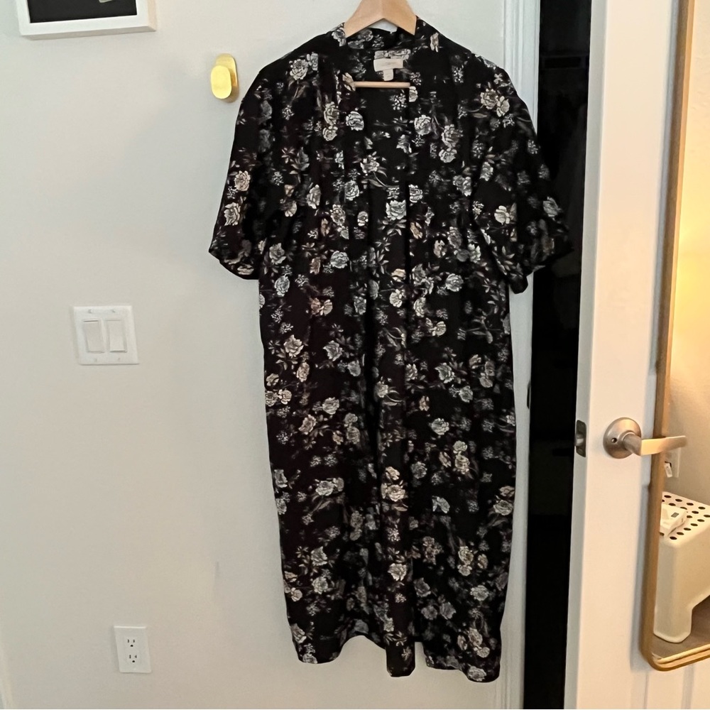 LOFT Floral Kimono